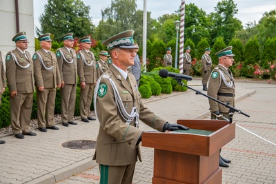 Pierwsi funkcjonariusze służby kontraktowej złożyli ślubowanie Pierwsi funkcjonariusze służby kontraktowej złożyli ślubowanie