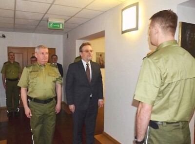 składanie meldunku 