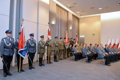 uroczystość wręczenia nagród funkcjonariuszom-bohaterom 