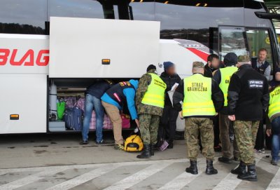 cudzoziemcy przekazani przez austriackie służby migracyjne 