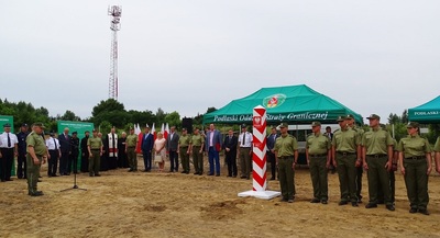 Wmurowanie aktu erekcyjnego pod nowy obiekt placówki