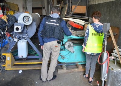 zabezpieczone maszyny do produkcji papierosów