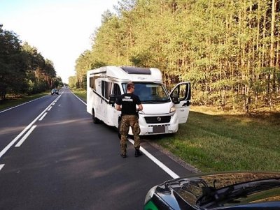 kamper odzyskany przez funkcjonariuszy NoOSG 
