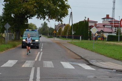 PSG Narewka. "Ludzie zejdźcie z drogi, bo sztafeta biegnie..." (Podlaski OSG, ok. g. 11.30)
