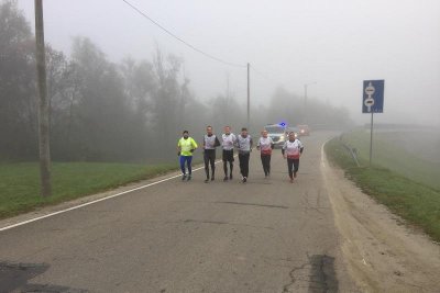 Knurów/Gronków. W górach czasem ciężko odróżnić mgłę od nisko wiszącej chmury. (Karpacki OSG, 28.09.2018 ok. g. 8.30)