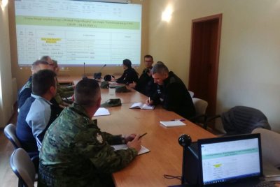Nad przebiegiem sztafety i bezpieczeństwem biegaczy czuwają sztaby we wszystkich jednostkach Straży Granicznej. (Śląski OSG, 30.09.2018)