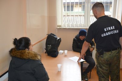 Zatrzymani nielegalni imigranci 