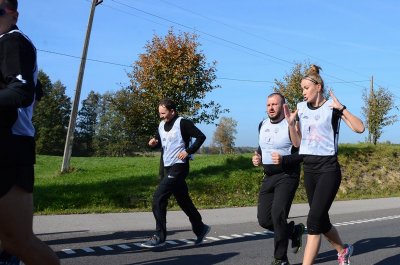 Żegary. Wspólny bieg szansą na przyjacielskie pogaduszki. (Podlaski OSG, 10.10.2018 ok. g. 11.45)
