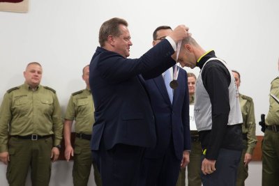 Sejny. - To piękna inicjatywa uczczenia 100-lecia Niepodległości, który obserwowała cała Polska – powiedział dziękując uczestnikom biegu Wiceminister SWiA Jarosław Zieliński.