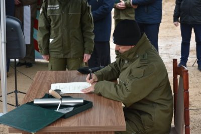 uroczystość wmurowania aktu erekcyjnego pod budowę Placówki SG w Barcianach 