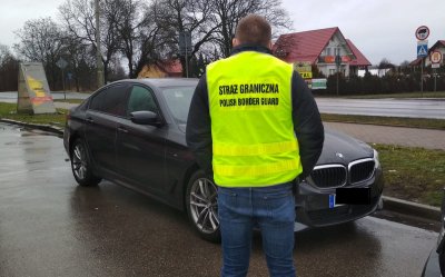 Odzyskano luksusowy samochód - Aktualności - Komenda Główna Straży