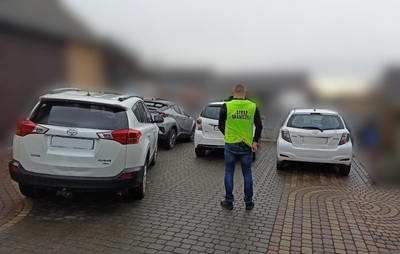Rozbity gang złodziei i przemytników samochodów 