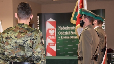 Ślubowanie nowo przyjętych funkcjonariuszy z Nadodrzańskiego OSG 