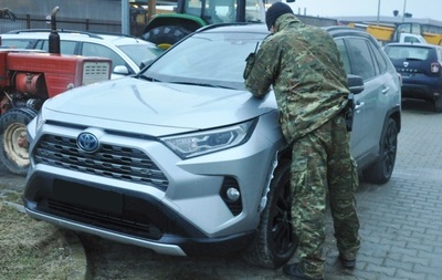 Zabezpieczona luksusowa toyota 