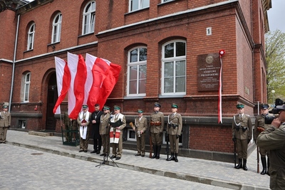 Odsłonięcie tablicy pamiątkowej Marszałka Polski Józefa Piłsudskiego 