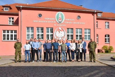 OSS kurs Przeprowadzanie wydaleń cudzoziemców z terytorium RP droga lotniczą 