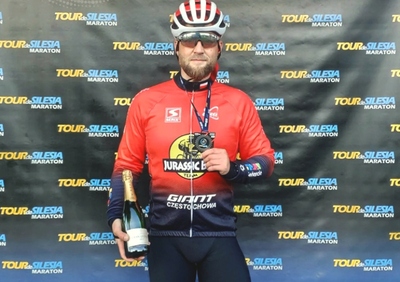 St. chor. SG Krzysztof Flak z Placówki SG w Katowicach-Pyrzowicach zwyciężył w ultramaratonie kolarskim Tour De Silesia 2022 