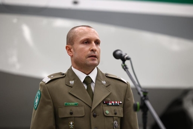 Uroczystość otwarcia hangaru szkoleniowego z symulatorem samolotu 