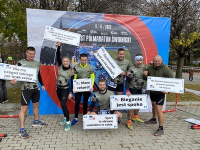 Funkcjonariusze Straży Granicznej na 7. Półmaratonie Świdnickim 