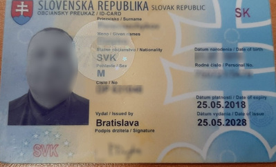 Podrobiony słowacki dowód osobisty 