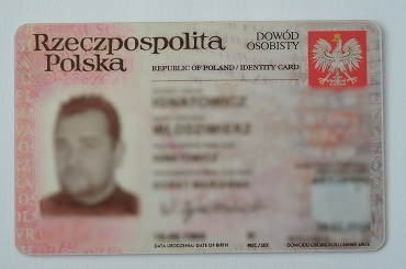 Podrobiony polski dowód osobisty 