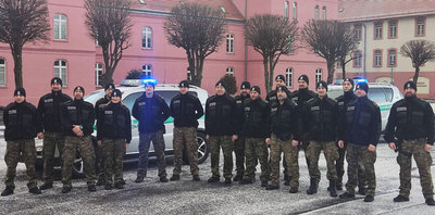 Funkcjonariusze z Karpackiego oddziału SG przed wyjazdem na kolejna edycję misji w Macedonii 