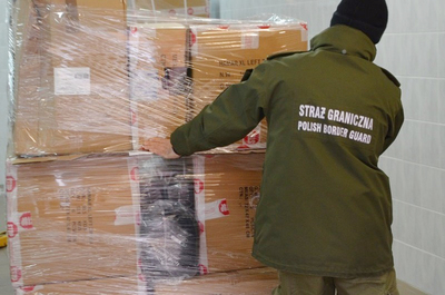 Wsparcie humanitarne dociera do potrzebujących cudzoziemców 