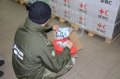 Wsparcie humanitarne dociera do potrzebujących cudzoziemców 