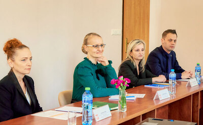 Przedstawiciele SG w trakcie spotkania dot. współpracy w obszarze postępowań z cudzoziemcami 