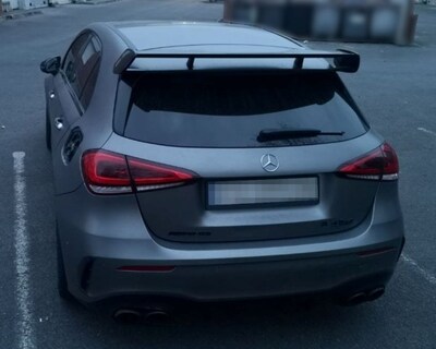 Zabezpieczony mercedes 