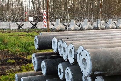 Ruszyły prace przy instalacji bariery elektronicznej na granicy z Rosją 