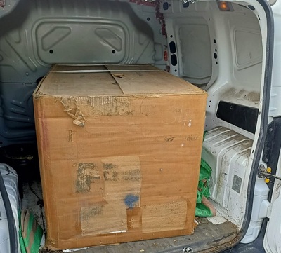 Ujawniony karton z tytoniem 