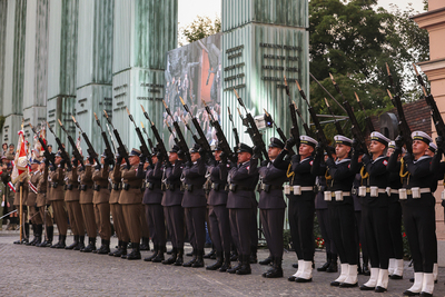 Uroczystości przy pomniku Powstania Warszawskiego 