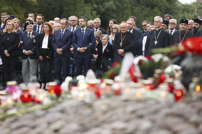 Uroczystości na Cmentarzu Powstańców Warszawy 