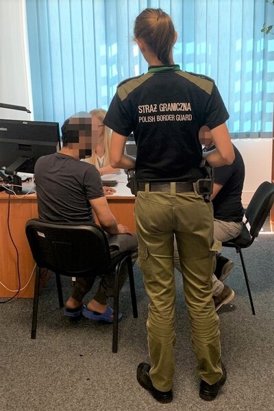 Czynności służbowe z nielegalnymi migrantami 