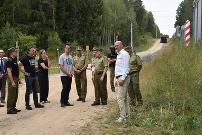 Minister Imigracji i Integracji Królestwa Danii wraz z delegacją goszczą w Podlaskim Oddziale SG 