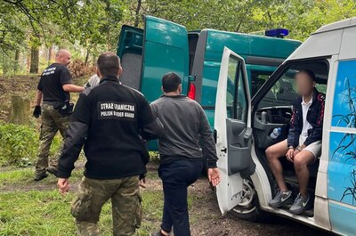 Funkcjonariusze SG zatrzymują cudzoziemców 