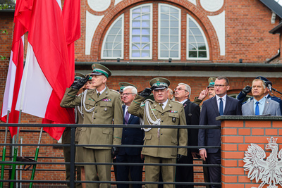 Pożegnanie sztandaru Centralnego Ośrodka Szkolenia SG 