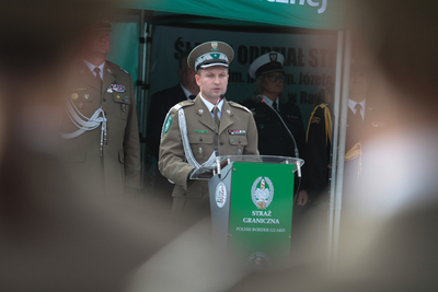 Zastępca Komendanta Głównego SG gen. bryg. SG Grzegorz Niemiec w czasie uroczystego otwarcia siedziby nowej placówki Straży Granicznej 