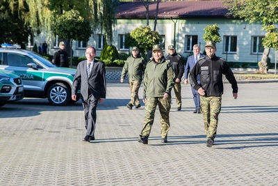 Uroczystość przekazania nowych Seatów Ateca dla Straży Granicznej 