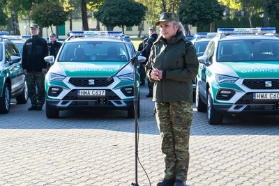Uroczystość przekazania nowych Seatów Ateca dla Straży Granicznej 