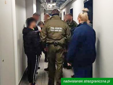 Działania kontrolne funkcjonariuszy z Placówki SG w Radomiu 