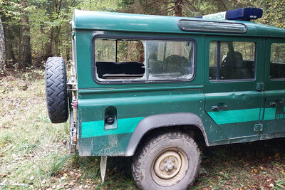 Uszkodzenia w służbowym samochodzie SG