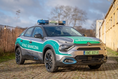 Nowy Citroen E-C4 z napędem elektrycznym 