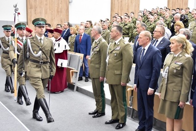 Pierwsza inauguracja roku akademickiego w Wyższej Szkole SG 