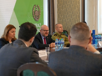 Podsekretarz Stanu w MSWiA podczas przemówienia 