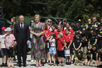 Bezpieczne Wakacje z Parą Prezydencką 