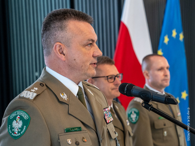 Komendant Główny Straży Granicznej przemawia podczas uroczystość mianowania dyrektora BZD Komendant Główny Straży Granicznej przemawia podczas uroczystość mianowania dyrektora BZD