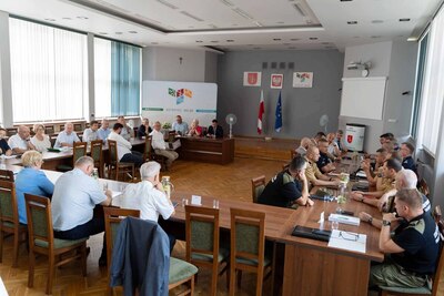 Uczestnicy wizyty Komisji Administracji i Spraw Wewnętrznych na Podkarpaciu Uczestnicy wizyty Komisji Administracji i Spraw Wewnętrznych na Podkarpaciu