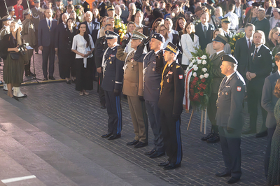 Uczestnicy obchodów 80. rocznicy wybuchu Powstania Warszawskiego Uczestnicy obchodów 80. rocznicy wybuchu Powstania Warszawskiego